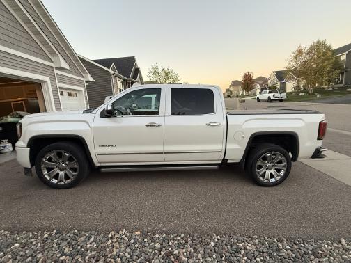 2017 GMC Sierra 1500 Denali