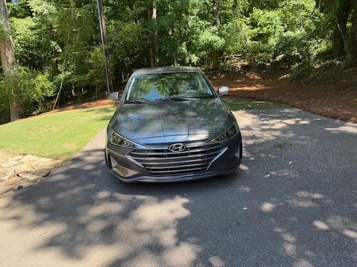 Silver 2019 Hyundai ELANTRA SEL