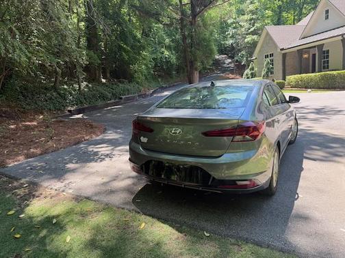 Silver 2019 Hyundai ELANTRA SEL