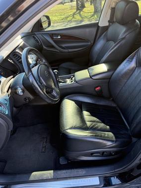 2017 INFINITI QX50 Base