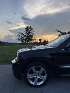 Black 2007 Jeep Grand Cherokee SRT8