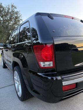 Black 2007 Jeep Grand Cherokee SRT8