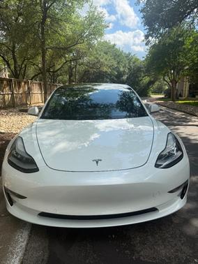 White 2019 Tesla Model 3 Performance