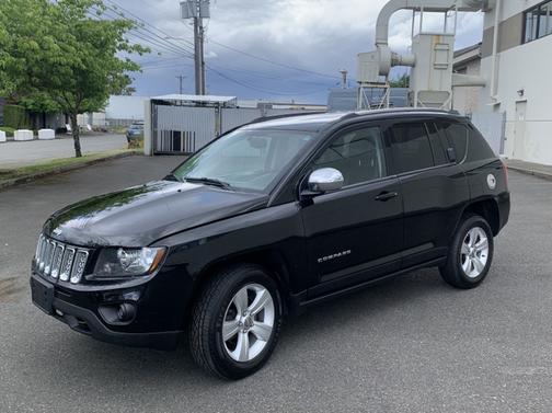 Black 2014 Jeep Compass Latitude