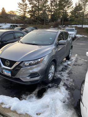 2022 Nissan Rogue Sport S