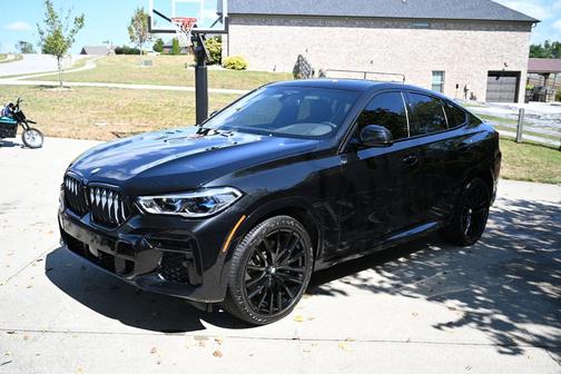 Black 2023 BMW X6 xDrive40i