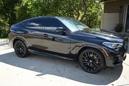 Black 2023 BMW X6 xDrive40i