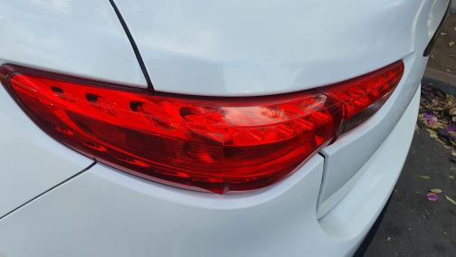 2016 INFINITI QX70 Base
