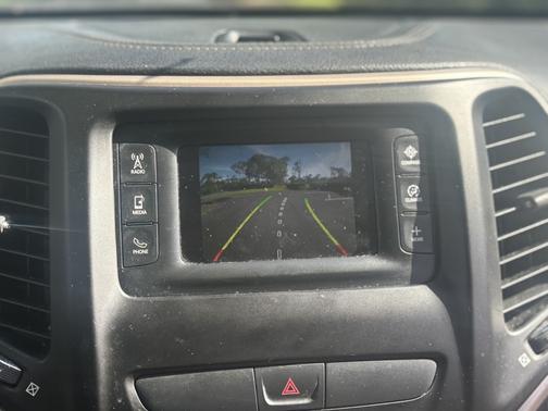 Silver 2016 Jeep Cherokee Latitude