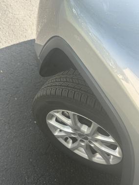 Silver 2016 Jeep Cherokee Latitude