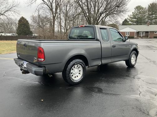 2003 Ford F-150 XL