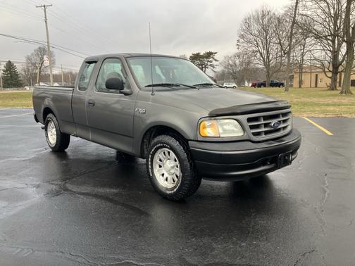 2003 Ford F-150 XL
