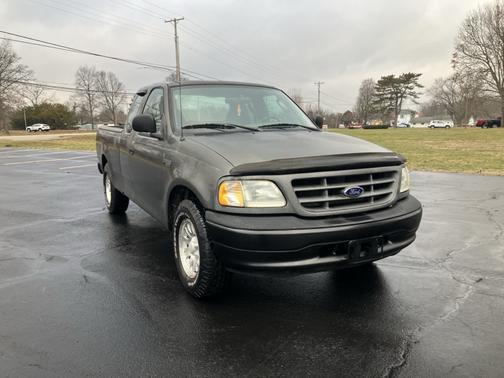 2003 Ford F-150 XL