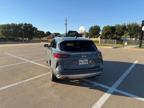 Gray 2022 INFINITI QX50 LUXE