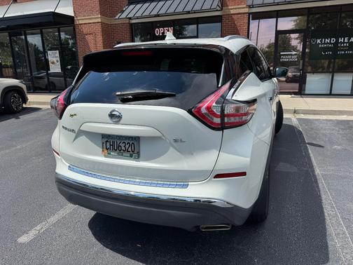 White 2017 Nissan Murano SL