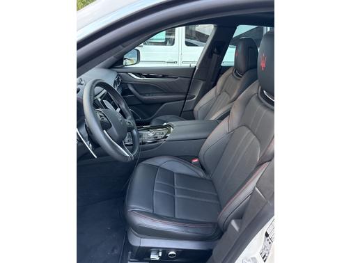 2024 Maserati Levante GT Ultima