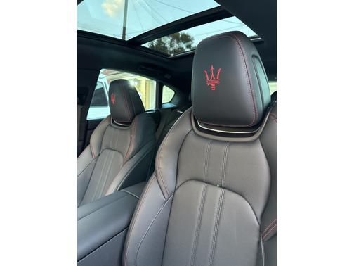 2024 Maserati Levante GT Ultima