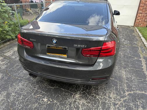 2017 BMW 330 i xDrive