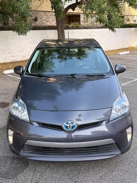 Gray 2014 Toyota Prius Plug-in Advanced