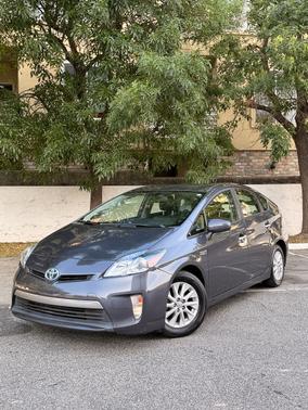 Gray 2014 Toyota Prius Plug-in Advanced