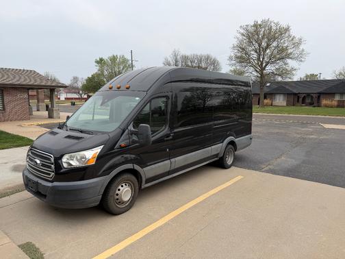 Black 2015 Ford Transit-350 XLT