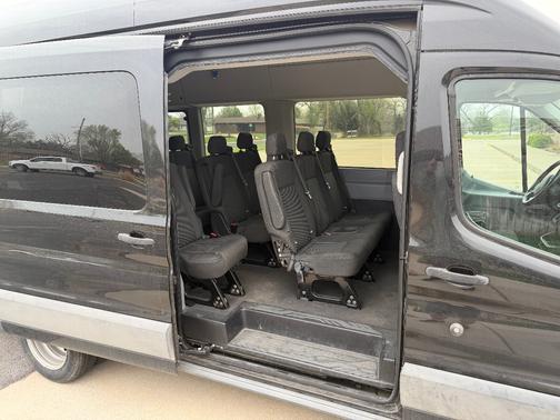 Black 2015 Ford Transit-350 XLT