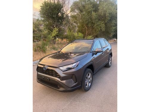 2023 Toyota RAV4 Hybrid LE