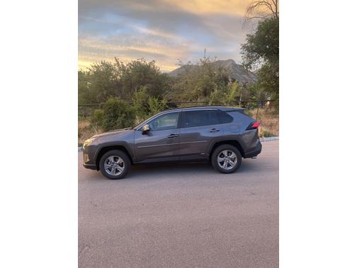 2023 Toyota RAV4 Hybrid LE