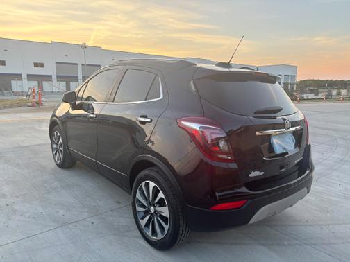 Black 2021 Buick Encore Preferred