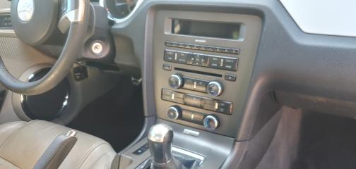 2011 Ford Mustang V6 Premium