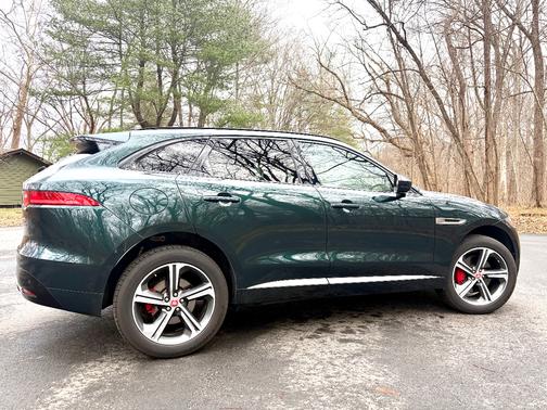 Green 2018 Jaguar F-PACE S