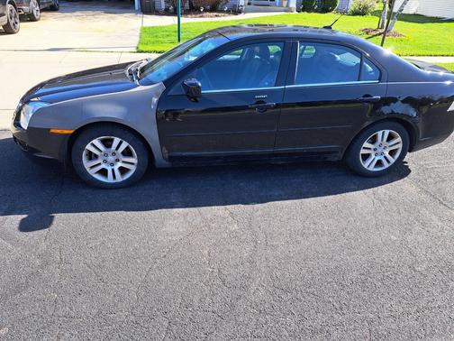 Black 2008 Ford Fusion SEL