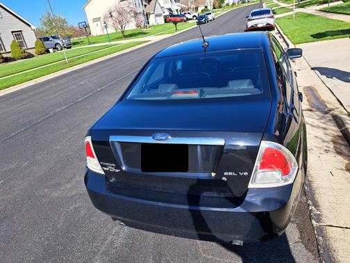 Black 2008 Ford Fusion SEL
