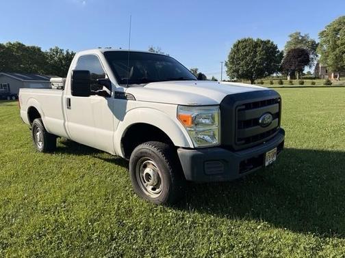 White 2015 Ford F-250 XL