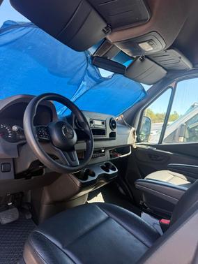 White 2019 Mercedes-Benz Sprinter 2500 Standard Roof