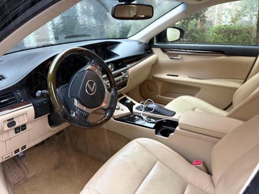 Black 2014 Lexus ES 350 Base