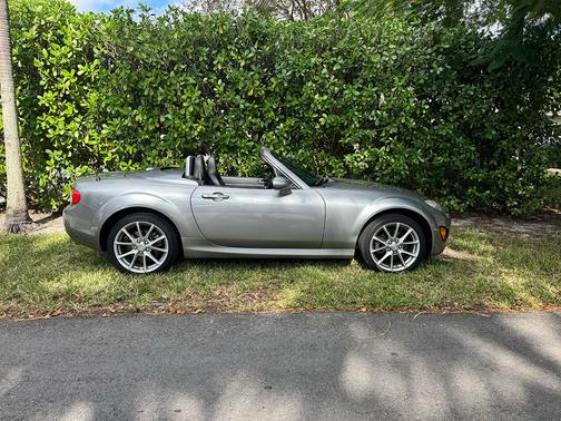 2012 Mazda MX-5 Miata Grand Touring