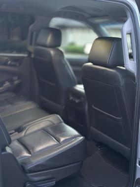 Silver 2017 Chevrolet Suburban LT