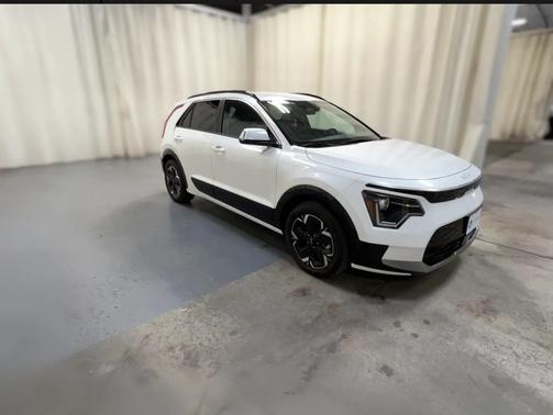 2023 Kia Niro EV Wind