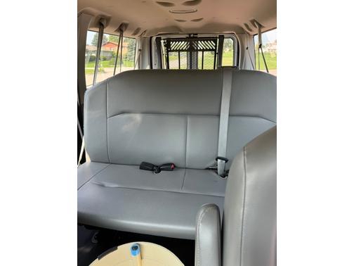 2011 Ford E350 Super Duty XL