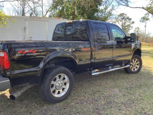 2008 Ford F-250 Lariat Crew Cab Super Duty