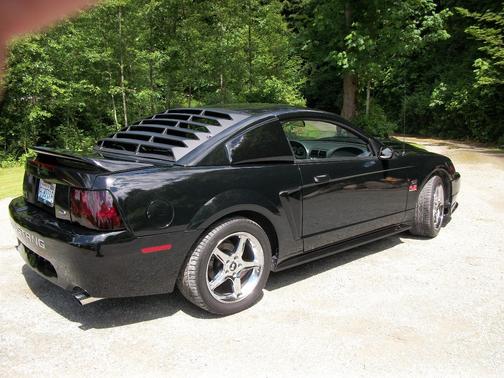 Black 2000 Ford Mustang GT