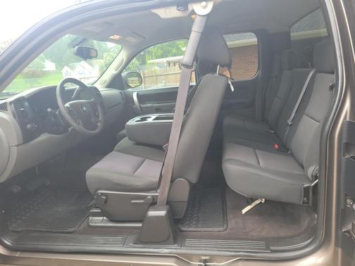 Gray 2013 Chevrolet Silverado 1500 LS