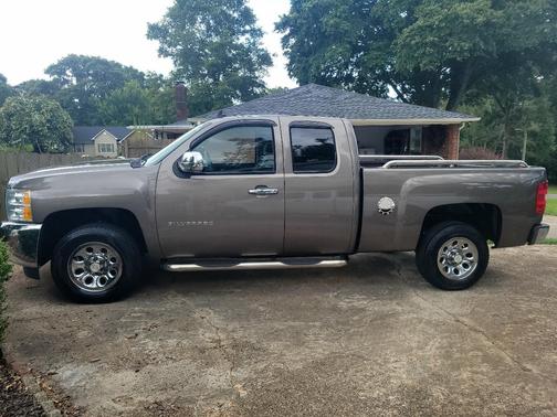 Gray 2013 Chevrolet Silverado 1500 LS