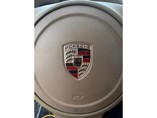 2014 Porsche Cayenne Cayenne Platinum Edition