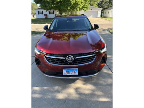 Photo 1 of 27 of 2021 Buick Envision Essence