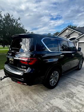 Black 2021 INFINITI QX80 LUXE