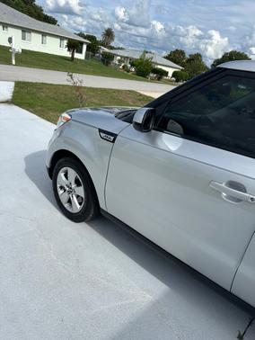 Silver 2019 Kia Soul Base