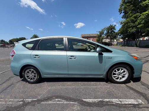 Green 2015 Toyota Prius v Four