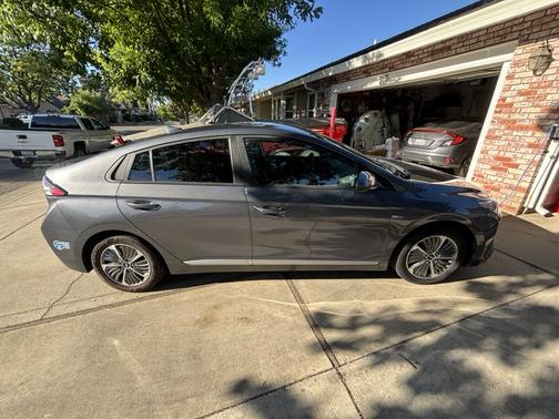 Gray 2020 Hyundai IONIQ Plug-In Hybrid SE
